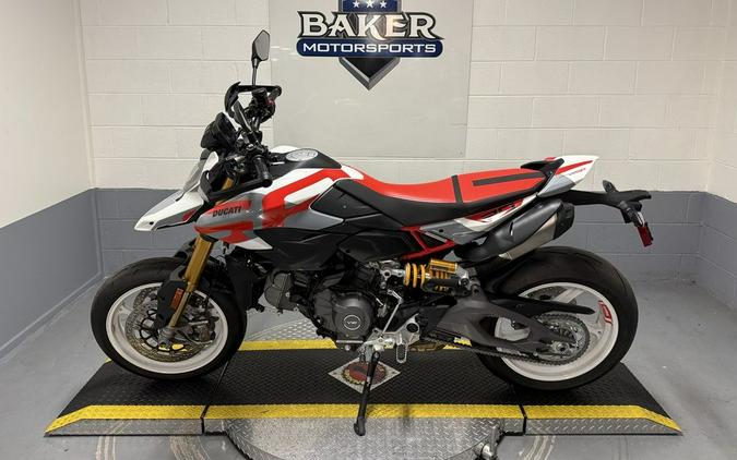 2027 Ducati Hypermotard V2 SP SP Livery