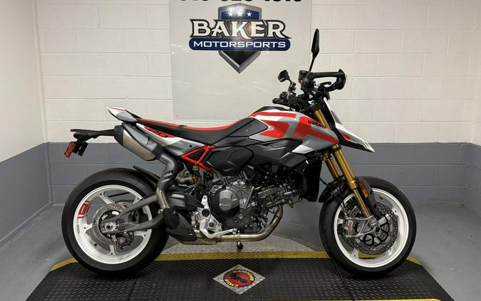 2027 Ducati Hypermotard V2 SP SP Livery