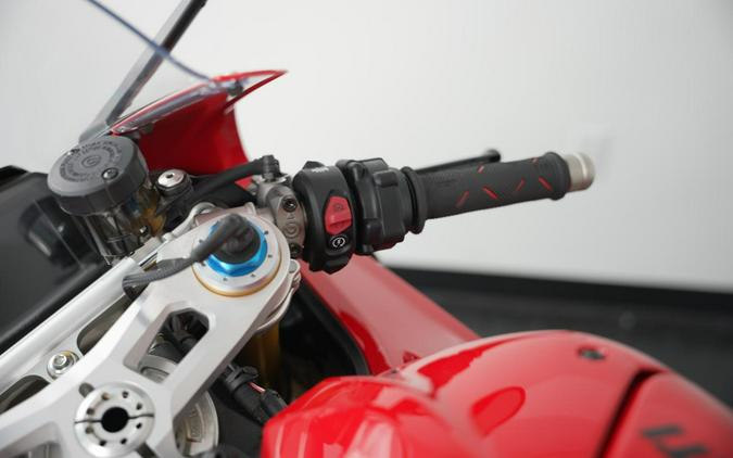 2022 Ducati Panigale V4S - $26,999.00