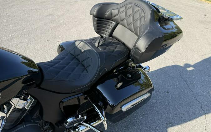 2026 Indian Pursuit Limited Black Metallic
