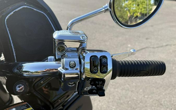 2026 Indian Pursuit Limited Black Metallic