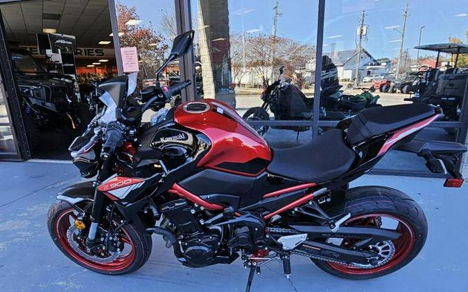 2024 Kawasaki Z900 ABS Candy Persimmon Red/Ebony