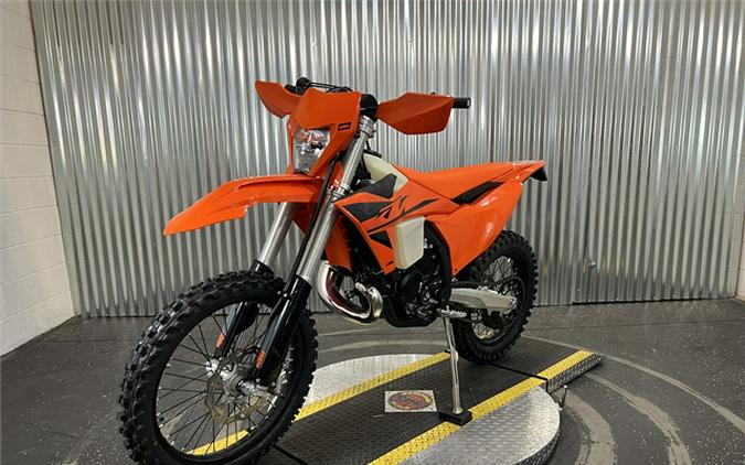 2025 KTM 150 XC-W