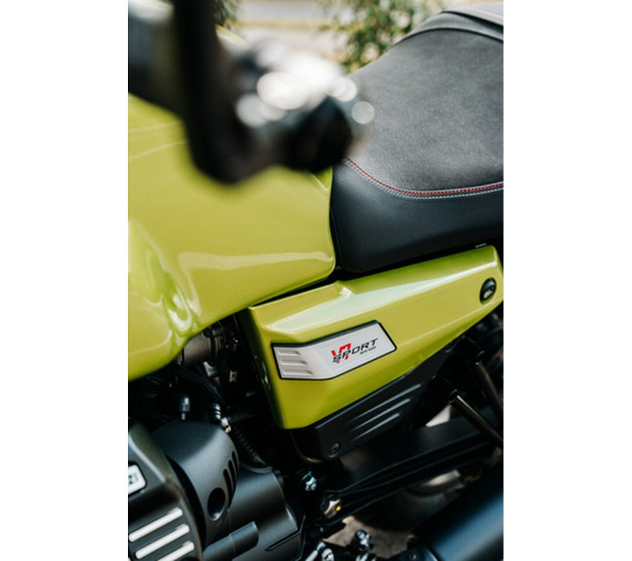 2025 Moto Guzzi V7 Sport