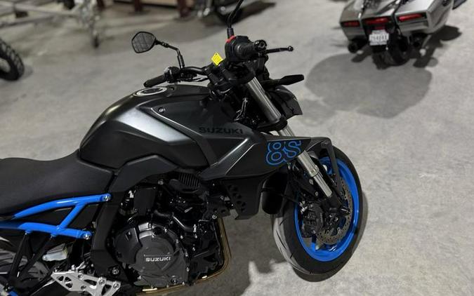 2024 Suzuki GSX-8S