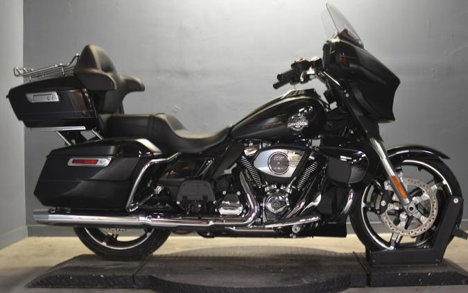 Used 2025 Harley-Davidson Street Glide Ultra FLHXU