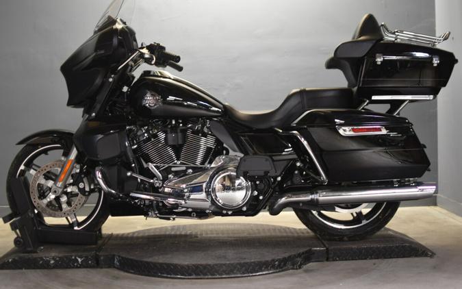 Used 2025 Harley-Davidson Street Glide Ultra FLHXU