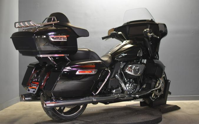 Used 2025 Harley-Davidson Street Glide Ultra FLHXU