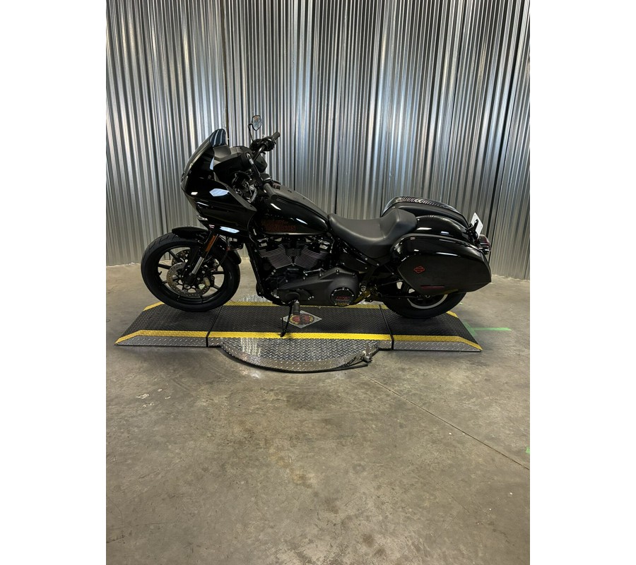 2026 Harley-Davidson Low Rider ST Vivid Black Black Trim