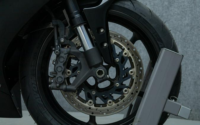 2012 YAMAHA YZFR1