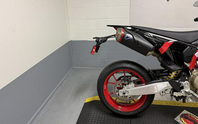 2027 Ducati Hypermotard 698 Mono Nera