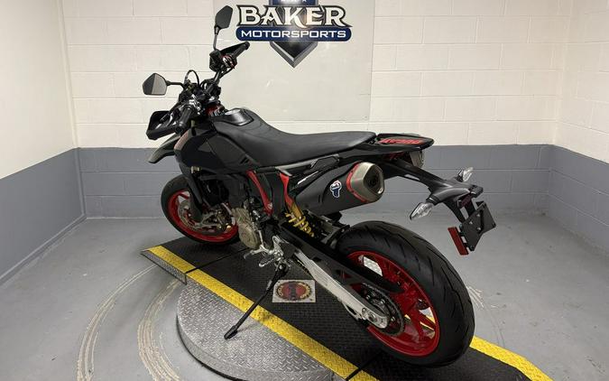 2027 Ducati Hypermotard 698 Mono Nera