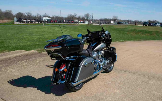 2024 Indian Motorcycle Roadmaster® with PowerBand Audio Package