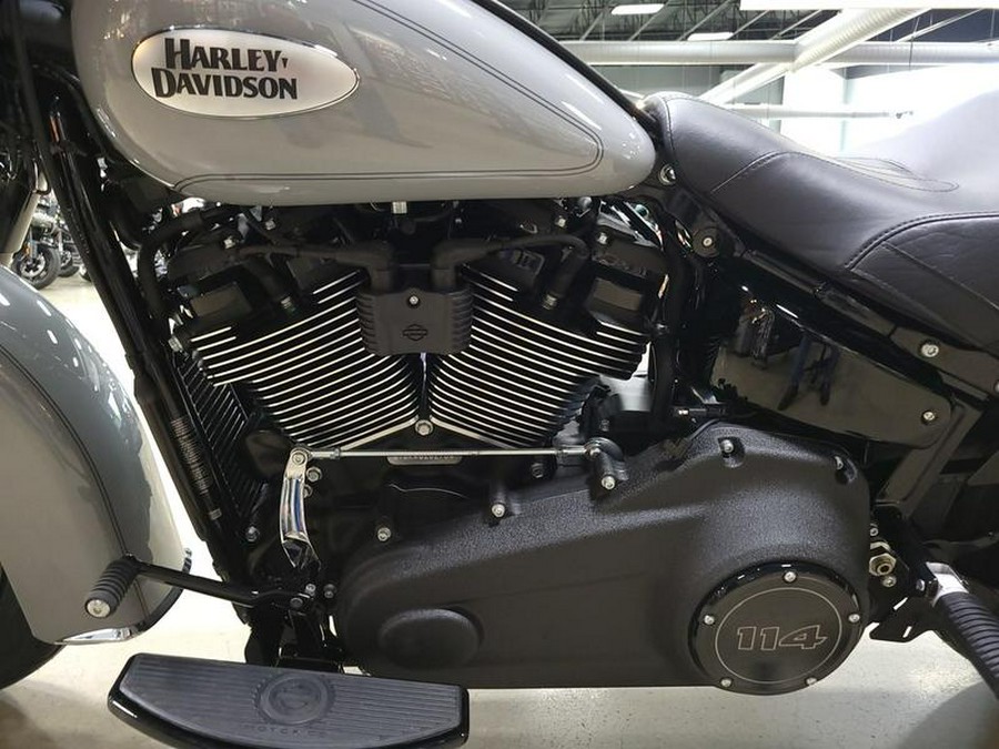 2024 Harley-Davidson® FLHCS - Heritage Classic