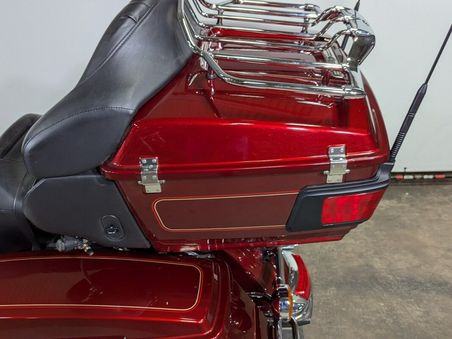 2010 Harley-Davidson Electra Glide® Ultra Classic® Red Hot Sunglo