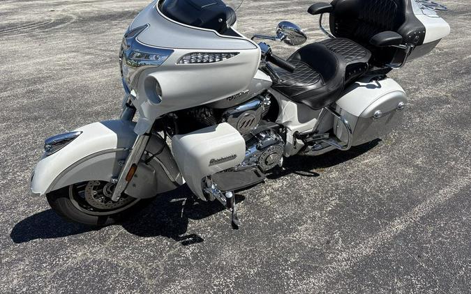 2019 Indian Motorcycle® Roadmaster® Pearl White / Star Silver