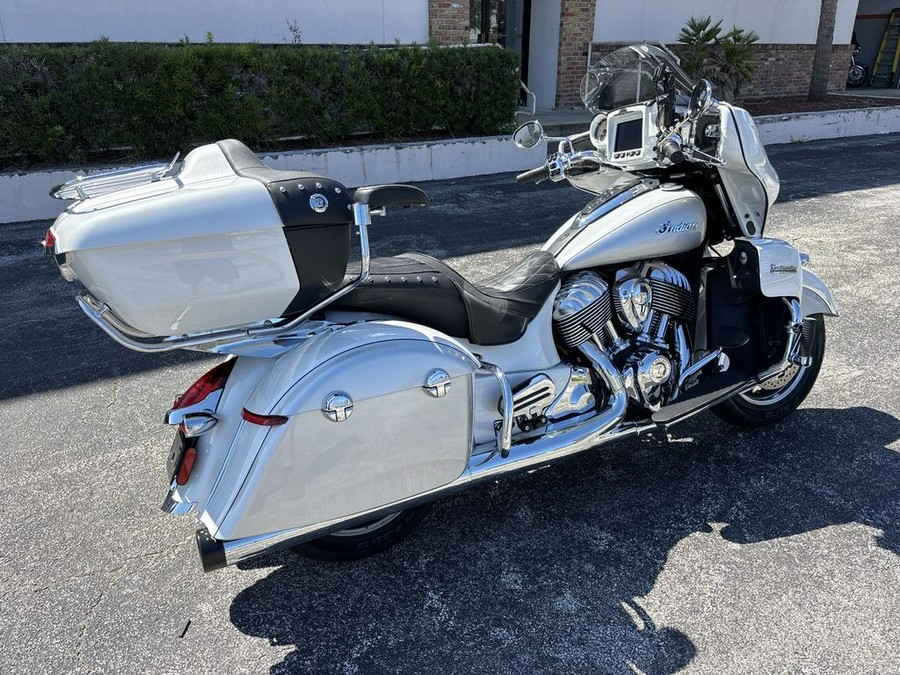 2019 Indian Motorcycle® Roadmaster® Pearl White / Star Silver
