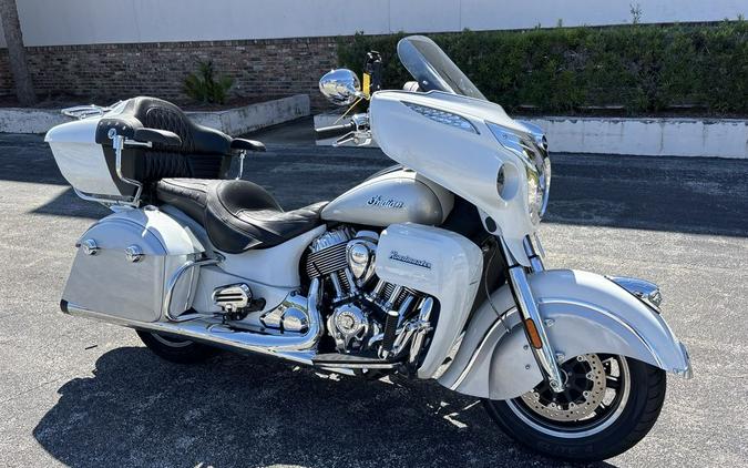 2019 Indian Motorcycle® Roadmaster® Pearl White / Star Silver