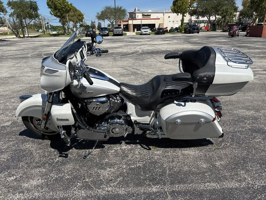 2019 Indian Motorcycle® Roadmaster® Pearl White / Star Silver