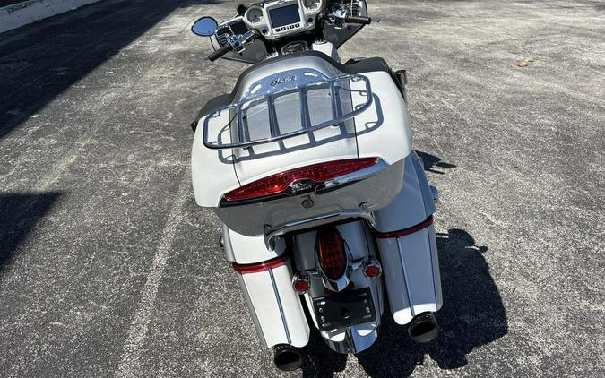2019 Indian Motorcycle® Roadmaster® Pearl White / Star Silver
