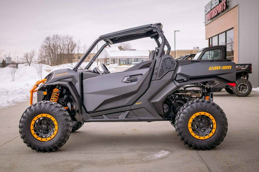 2026 Can-Am® Commander XT-P 1000R