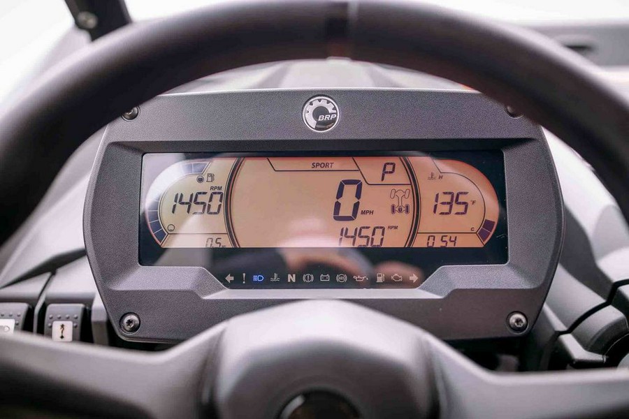 2026 Can-Am® Commander XT-P 1000R