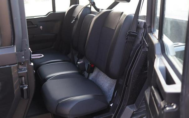 2026 Can-Am® Defender MAX XT CAB HD11 With 10.25 in.display