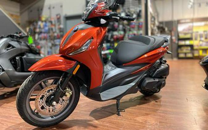 2023 Piaggio BV 400 S