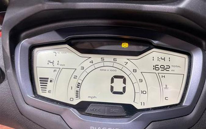 2023 Piaggio BV 400 S