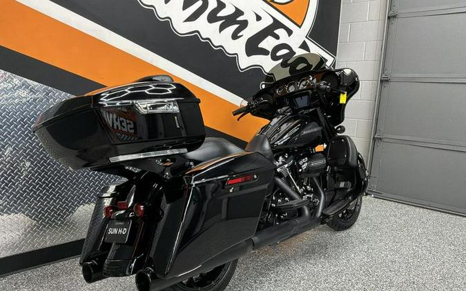 2019 Harley-Davidson® FLHXS - Street Glide® Special