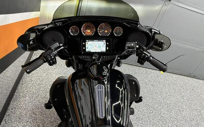 2019 Harley-Davidson® FLHXS - Street Glide® Special