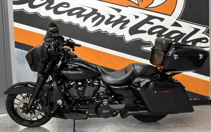 2019 Harley-Davidson® FLHXS - Street Glide® Special
