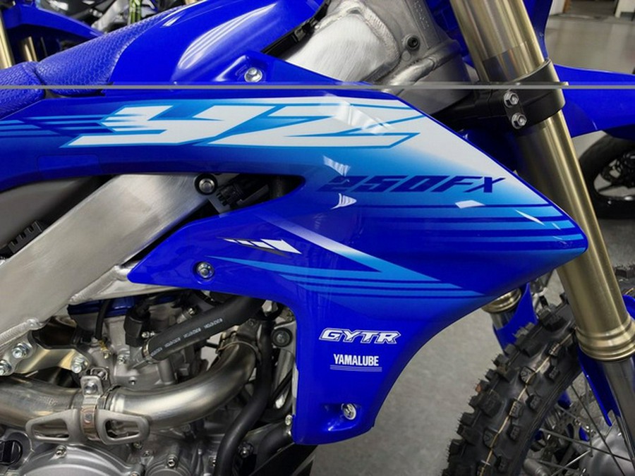 2027 Yamaha YZ 250FX