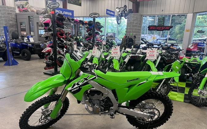 FIRST LOOK! 2024 KAWASAKI KX250, KX112, KX85 & KX65 MODELS