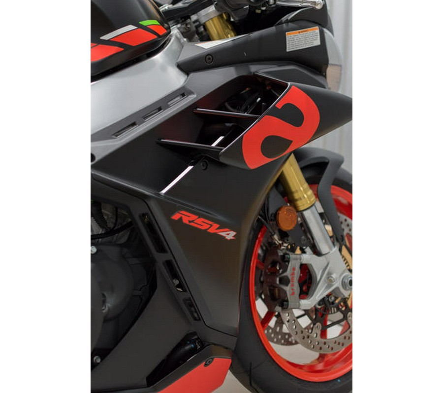 2024 Aprilia® RSV4 1100