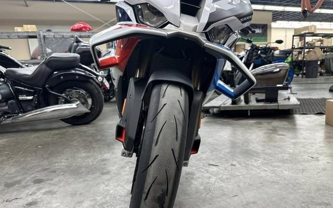 2025 BMW S 1000 RR Light White/M Motorsport