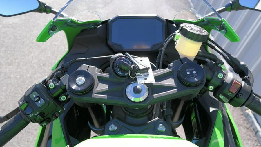 2026 Kawasaki Ninja® ZX™-6R