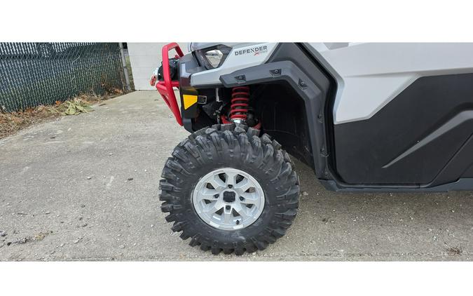 2025 Can-Am DEFENDER MAX XMR HD10