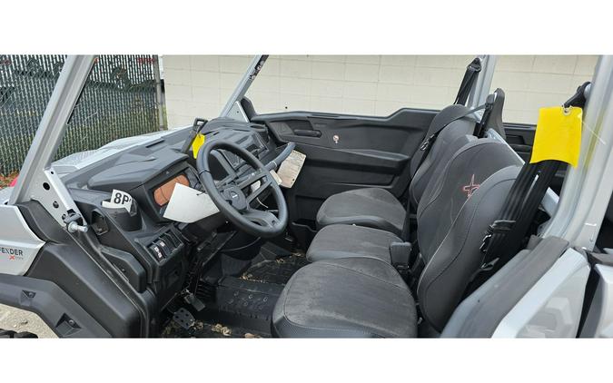 2025 Can-Am DEFENDER MAX XMR HD10