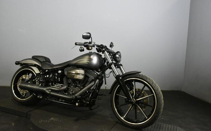 2016 Harley-Davidson Breakout