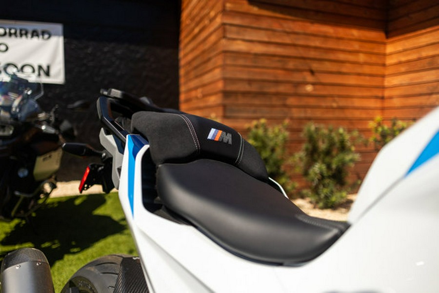 2026 BMW S 1000 XR