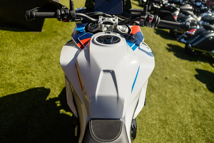 2026 BMW S 1000 XR