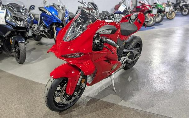 2026 Ducati Panigale V4