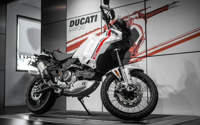 2025 Ducati DesertX