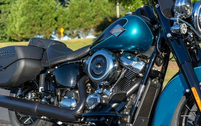 2026 Harley-Davidson® FLHC - Heritage Classic