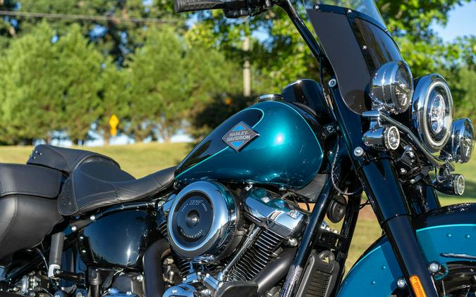 2026 Harley-Davidson® FLHC - Heritage Classic