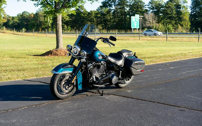 2026 Harley-Davidson® FLHC - Heritage Classic