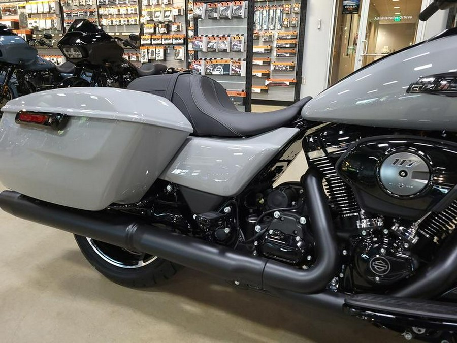 2024 Harley-Davidson® FLTRX - Road Glide®