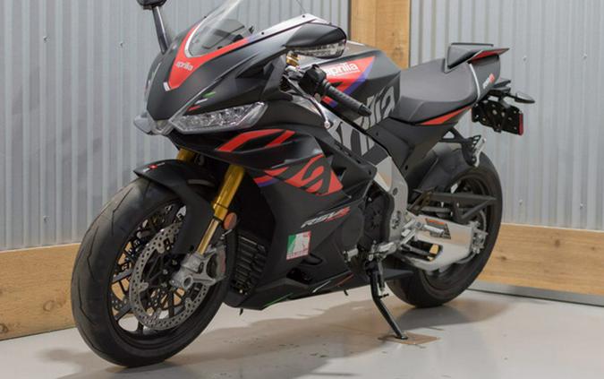 2023 Aprilia RSV4 Factory 1100