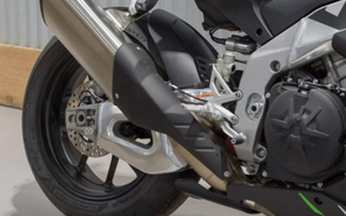 2023 Aprilia RSV4 Factory 1100